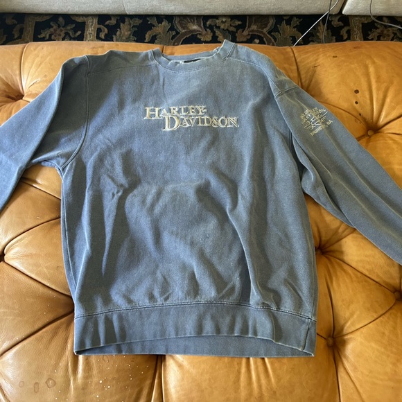 Harley-Davidson Tops - Harley Davidson light blue sweatshirt large